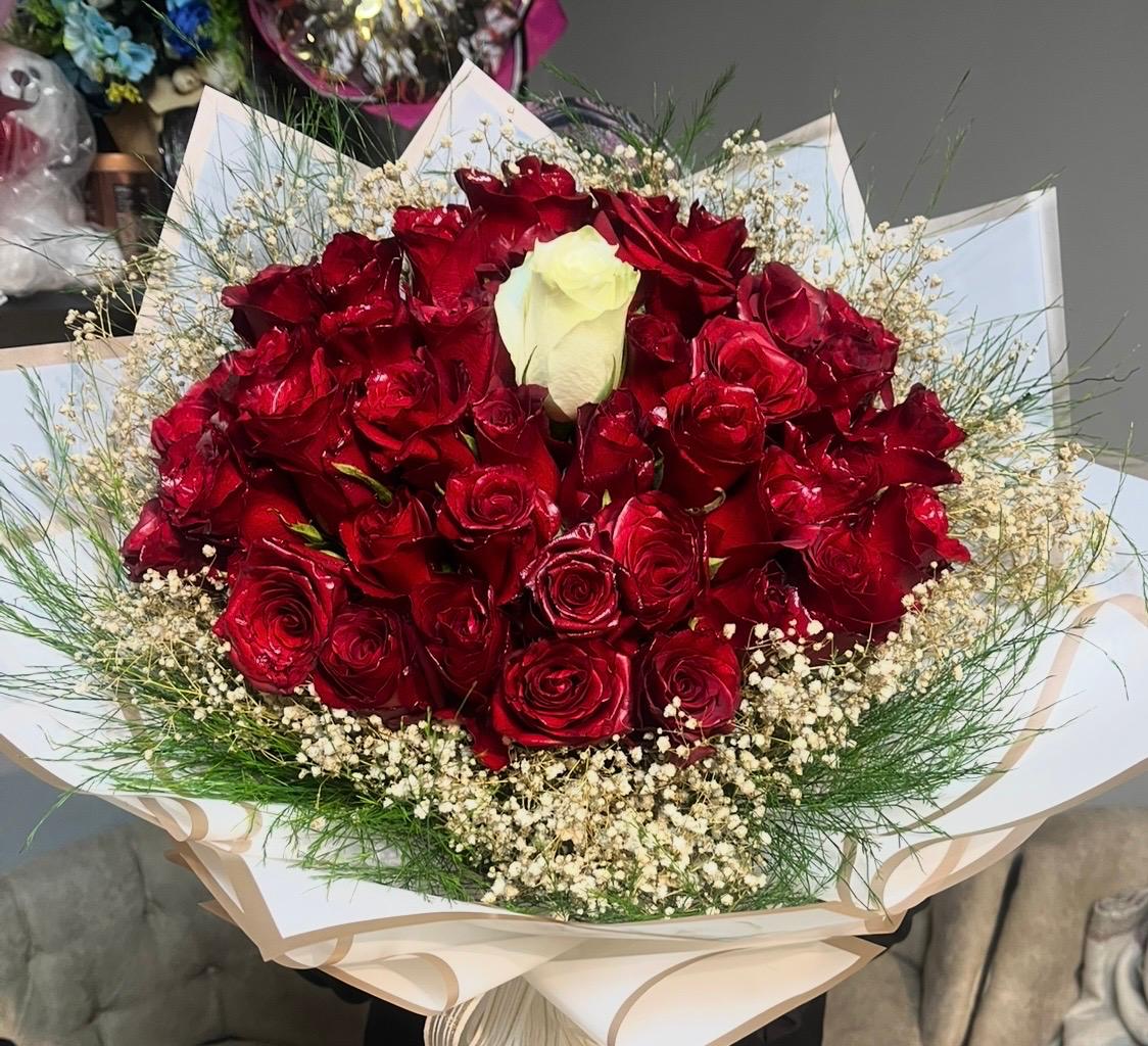41'li Kırmızı Gül Buketi